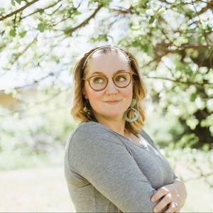 Meet your Posher, Riley